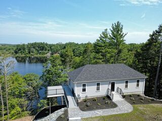 Photo of 10 Macarthur Ave Norfolk, MA 02056