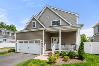 Photo of 34 Sumner St Norfolk, MA 02056