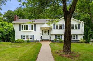 Photo of 15 Stanford Dr Westwood, MA 02090
