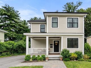Photo of 103 Warwick Rd West Newton, MA 02465
