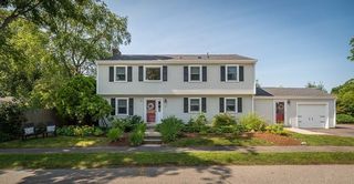 Photo of 31 Orchard Rd Hamilton, MA 01982