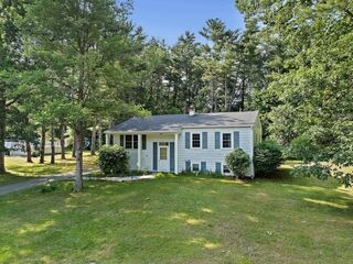 Photo of 162 Plymouth Rd Hanover, MA 02339