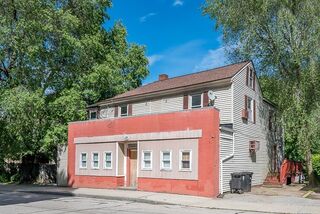 Photo of 135 Elm St Southbridge, MA 01550