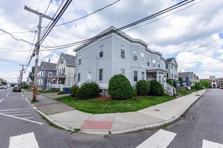 Photo of 132 Myrtle Street Waltham, MA 02453