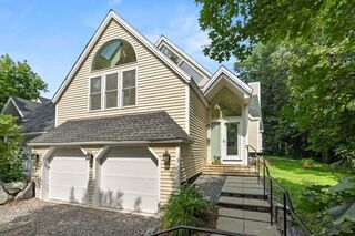 Photo of 1 Deer Path Hudson, MA 01749