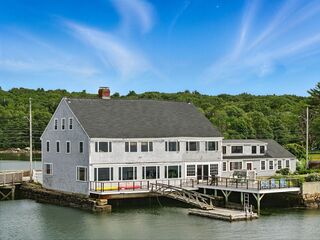 Photo of 672 Washington Street Gloucester, MA 01930