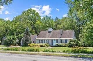 Photo of 687 Massachusetts Ave North Andover, MA 01845