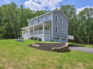 Photo of 128 Old Southbridge Rd Dudley, MA 01571