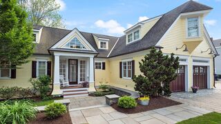 Photo of 435 Main St Amesbury, MA 01913
