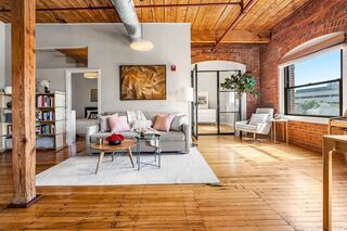 Photo of 244 Brighton Ave Boston - Allston, MA 02134