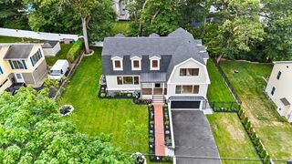 Photo of 14 Grant Rd Winchester, MA 01890