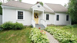 Photo of 59 Whitins Road Sutton, MA 01590