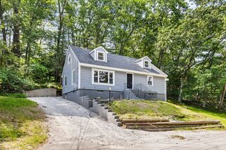 Photo of 9 Margaret St Burlington, MA 01803