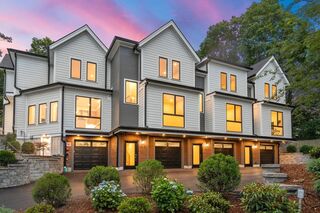 Photo of 2202 Commonwealth Ave Auburndale, MA 02466