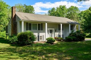 Photo of 11 Williamsburg Ln Scituate, MA 02066