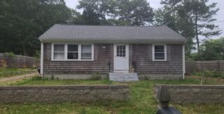 Photo of 12 Linwood Ave Wareham, MA 02571