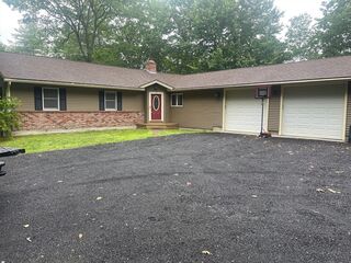 Photo of real estate for sale located at 173 Winchendon Rd Ashburnham, MA 01430