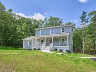Photo of real estate for sale located at 126 Old Southbrisdge Rd Dudley, MA 01571
