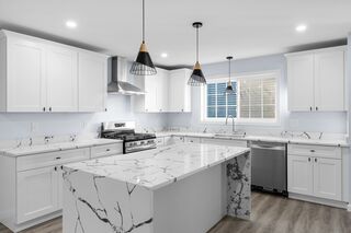 Photo of 83 Hunter Fall River, MA 02721