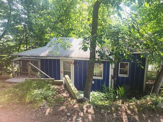 Photo of 35 Hillcrest St Waltham, MA 02451