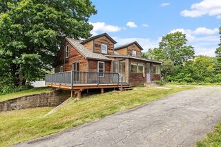 Photo of real estate for sale located at 175 Petersham Road Phillipston, MA 01331