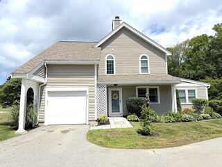 Photo of real estate for sale located at 9 Ipswich Woods Dr Ipswich, MA 01938