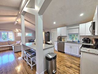 Photo of real estate for sale located at 20 Upland Rd Marlborough, MA 01752