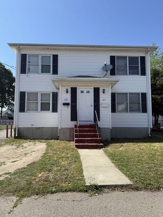 Photo of 167 Whittenton St Taunton, MA 02780