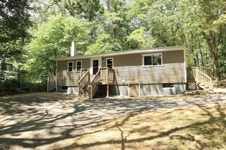 Photo of 396 Maple St Winchendon, MA 01475