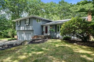 Photo of real estate for sale located at 20 Captains Way Lakeville, MA 02347
