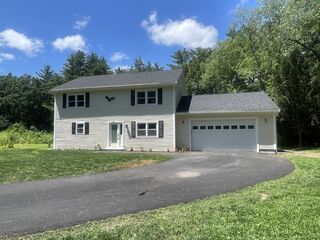 Photo of real estate for sale located at 110 Haynes Road Townsend, MA 01469