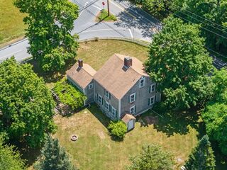Photo of 453 Rounseville Rd Rochester, MA 02770