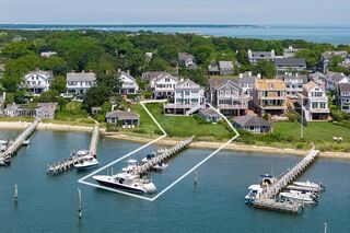 Photo of 111 North Water Street Edgartown, MA 02539