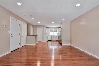 Photo of 4873 Washington St Boston - West Roxbury, MA 02132