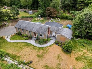 Photo of 105 Fisher Rd Southborough, MA 01772