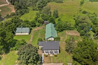 Photo of 16 Main St Brookfield, MA 01506