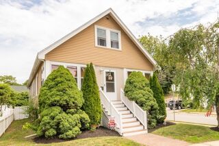 Photo of 19 Northdale Rd Boston - West Roxbury, MA 02132