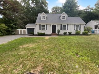 Photo of 611 N Bedford St East Bridgewater, MA 02333