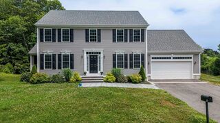 Photo of real estate for sale located at 2 Wildwood Ter Mattapoisett, MA 02739