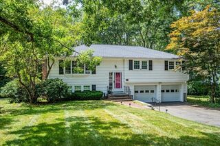 Photo of 115 Alder Road Westwood, MA 02090
