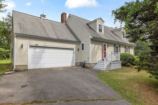 Photo of real estate for sale located at 74 Warren Street Georgetown, MA 01833