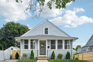 Photo of real estate for sale located at 14 Ruthven St Quincy, MA 02171