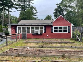 Photo of 9 Everett Street Carver, MA 02330