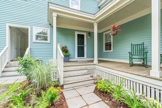 Photo of 5 South Commons Lincoln, MA 01773