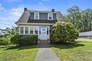 Photo of real estate for sale located at 52 Tremont St Woburn, MA 01801