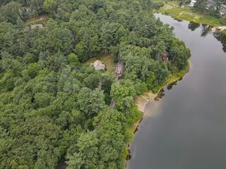 Photo of real estate for sale located at 27 Kingsbury Rd Norfolk, MA 02056