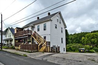 Photo of 9 Pearl St Webster, MA 01570