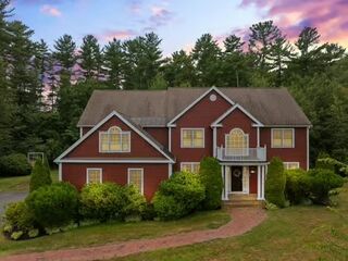 Photo of real estate for sale located at 7 Tanglewood Dr Easton, MA 02356