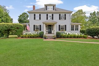 Photo of real estate for sale located at 21 Middle St Hingham, MA 02043