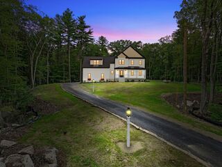 Photo of 5 North Street Upton, MA 01568
